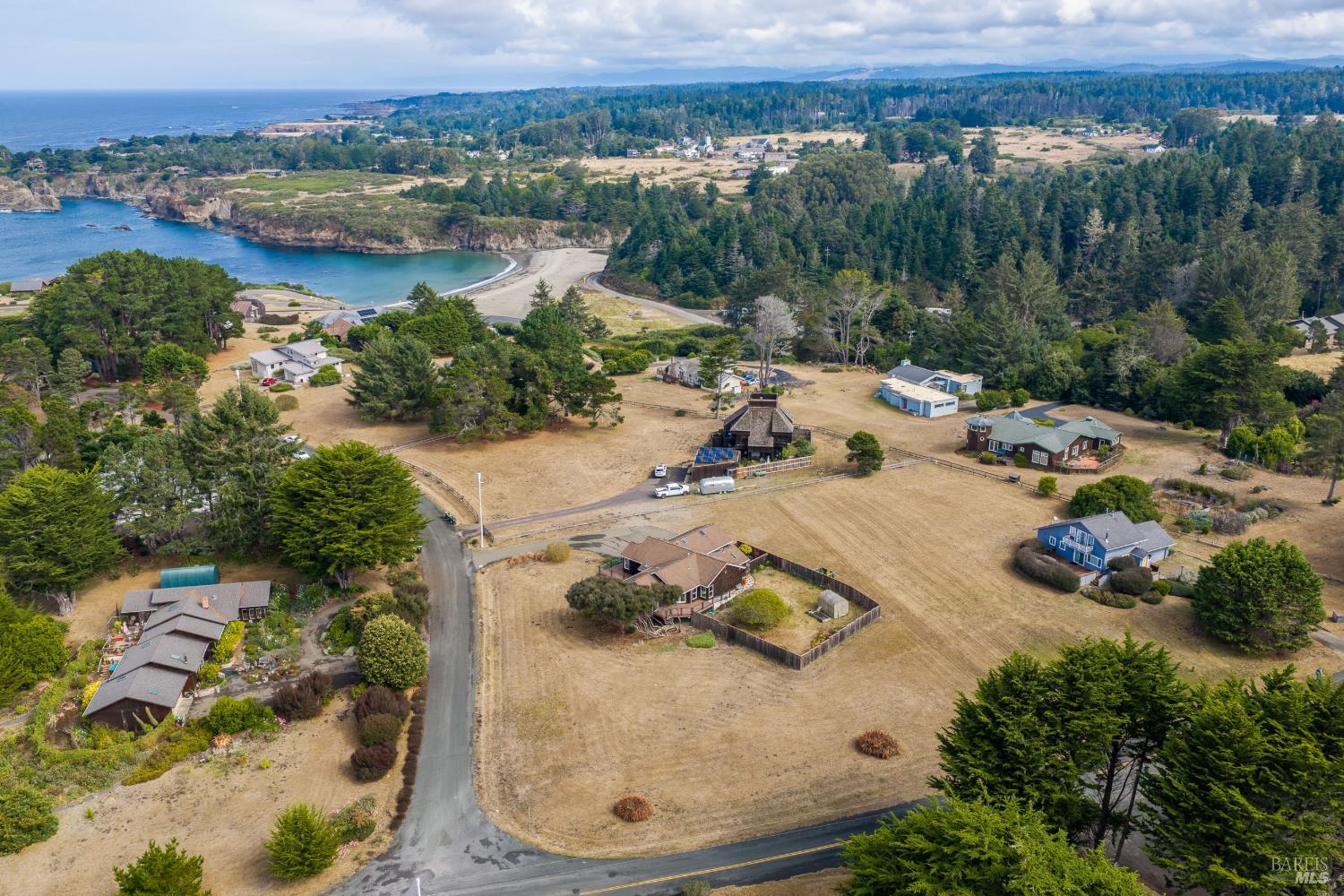 14199 Hanson Circle Mendocino CA 95460