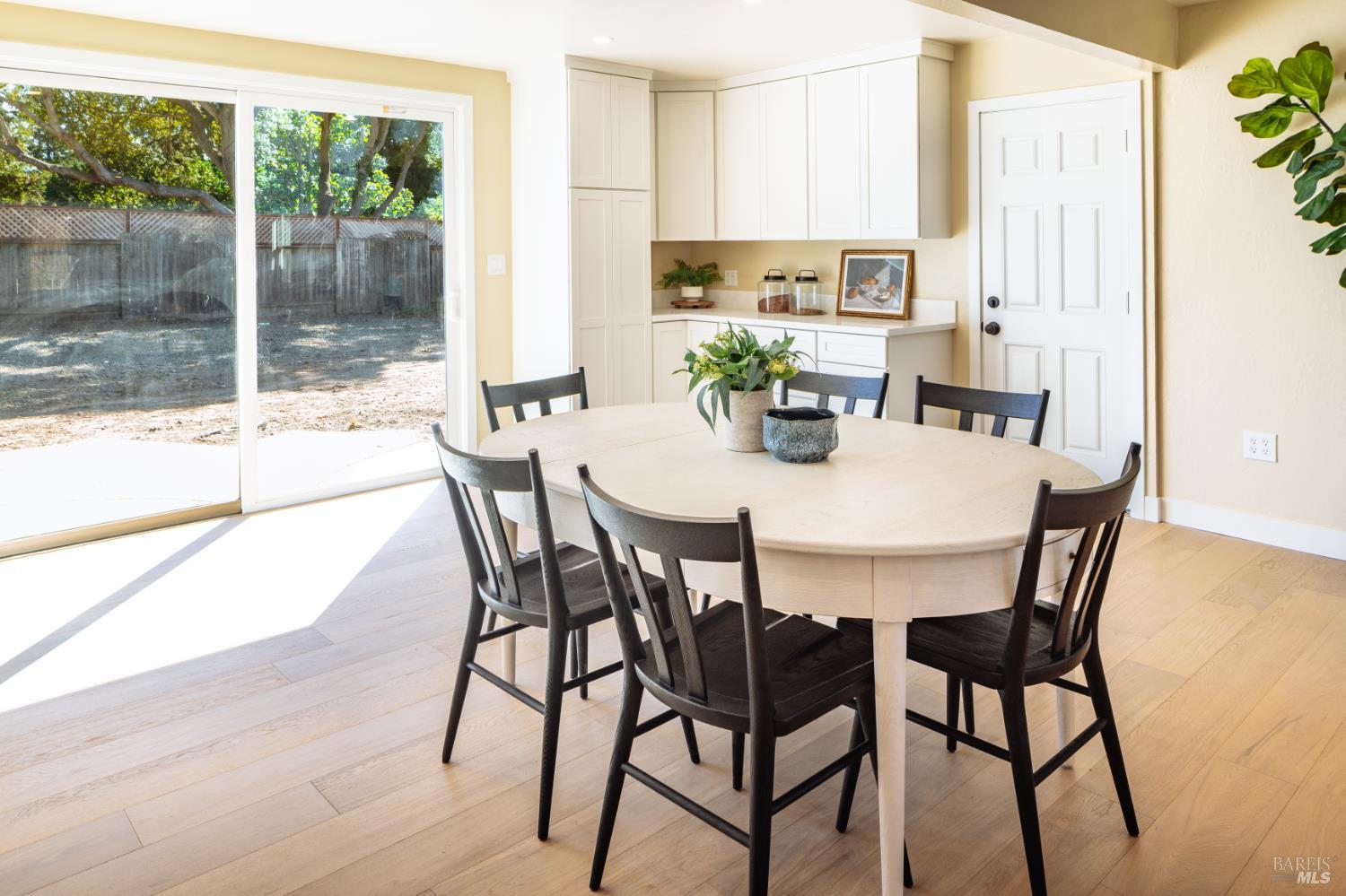 38 Volkers Drive Petaluma CA 94952
