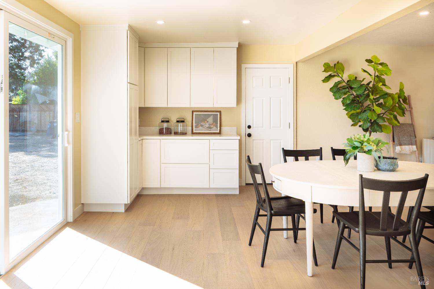 38 Volkers Drive Petaluma CA 94952