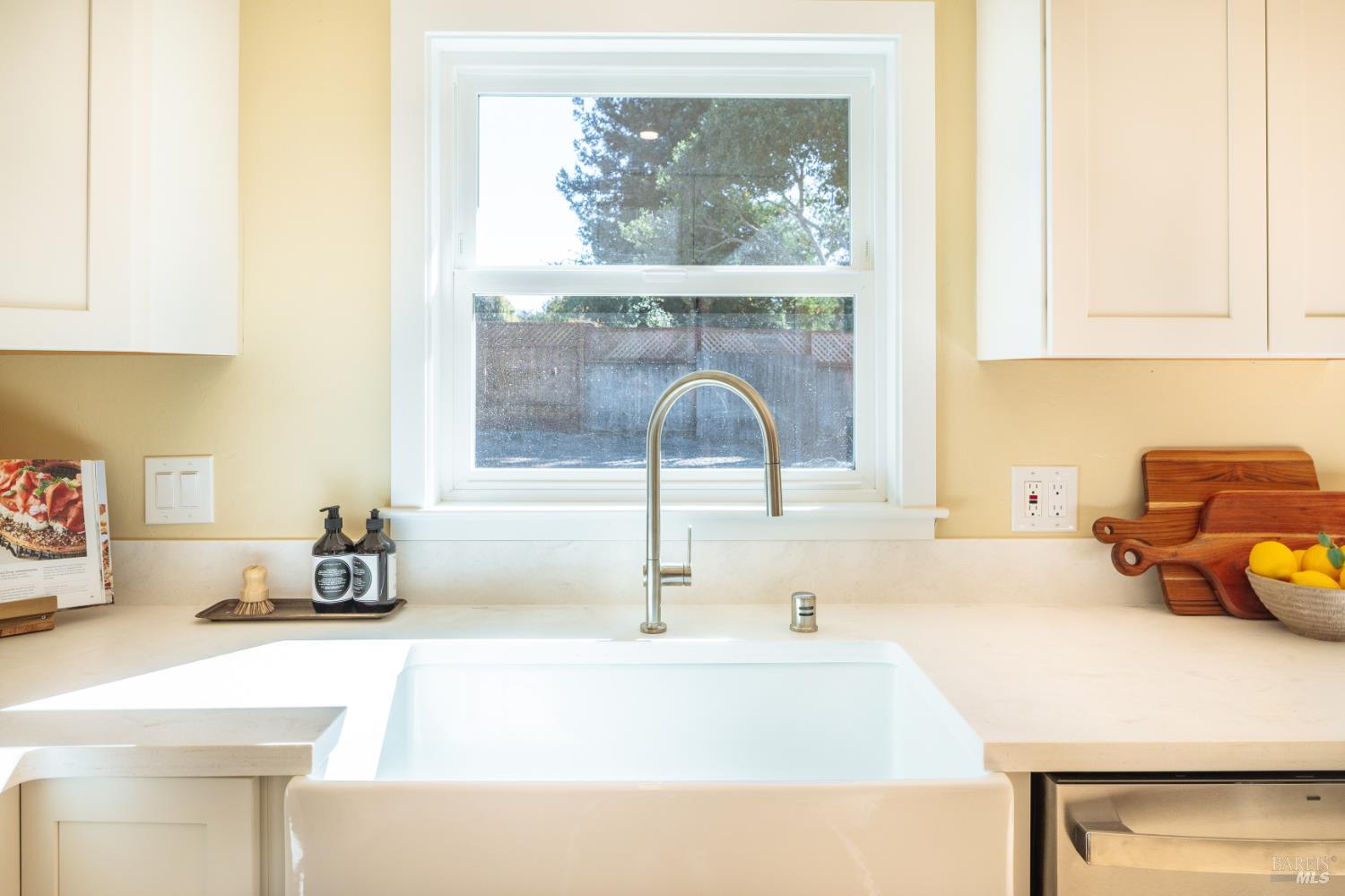 38 Volkers Drive Petaluma CA 94952