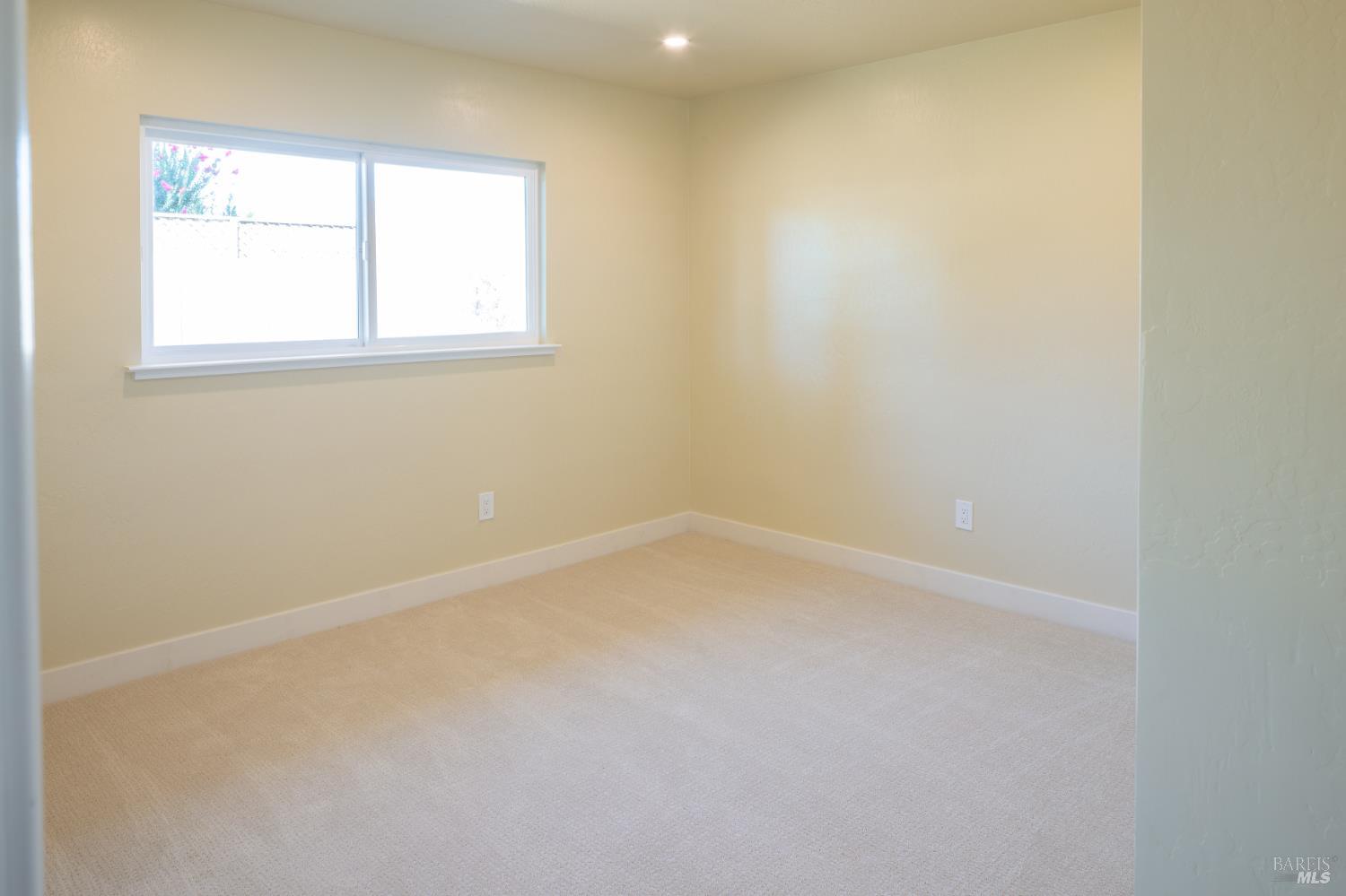 38 Volkers Drive Petaluma CA 94952