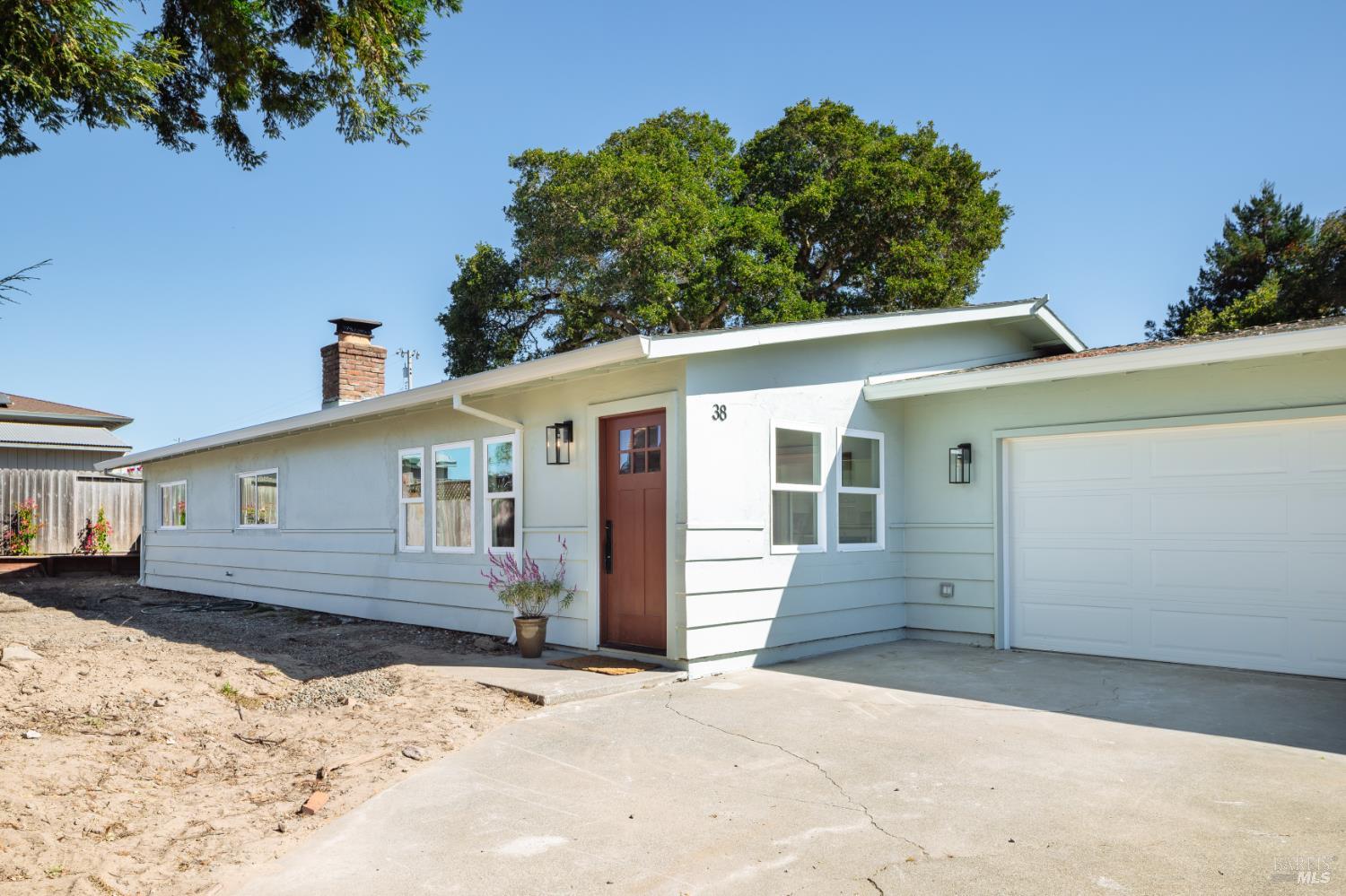 38 Volkers Drive Petaluma CA 94952