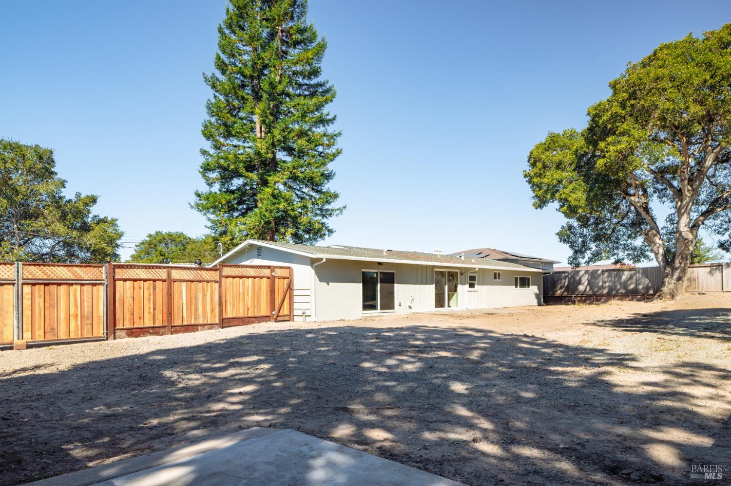 38 Volkers Drive Petaluma CA 94952