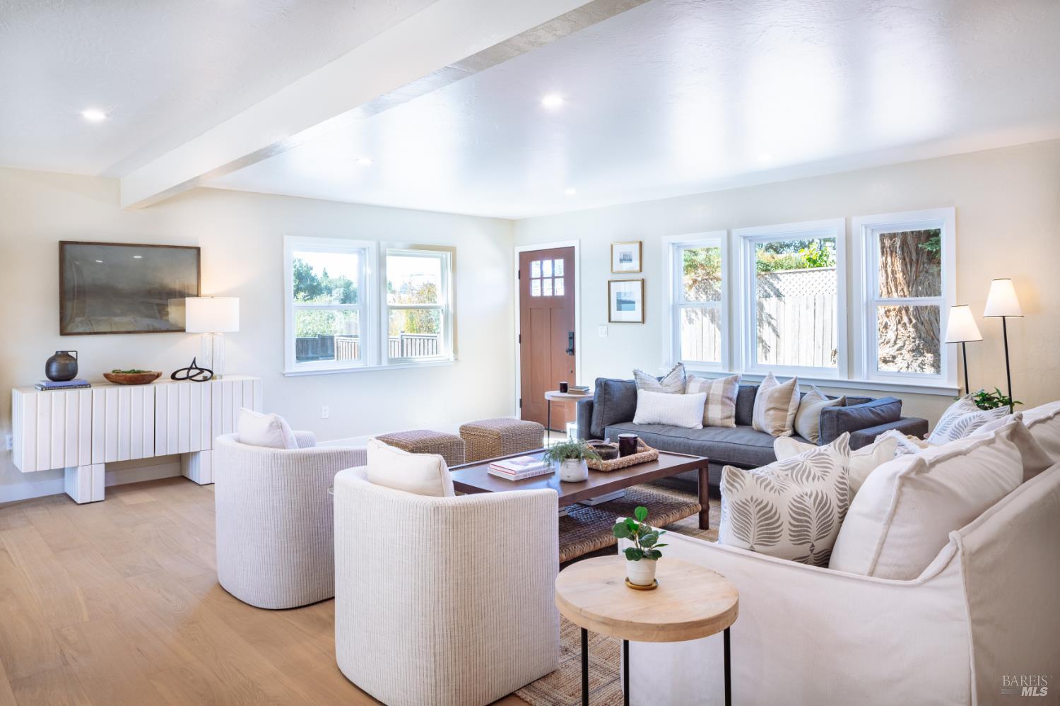 38 Volkers Drive Petaluma CA 94952