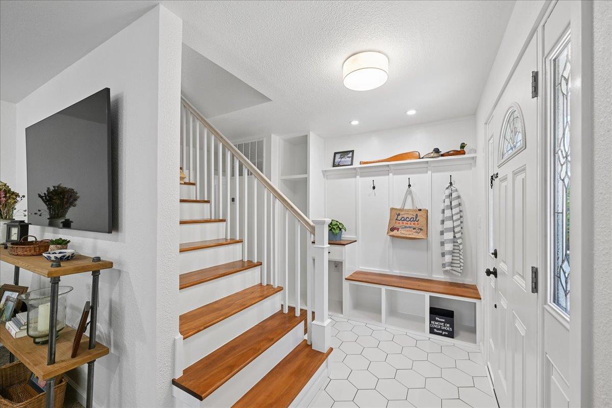 2435 Short Lane Auburn CA 95603