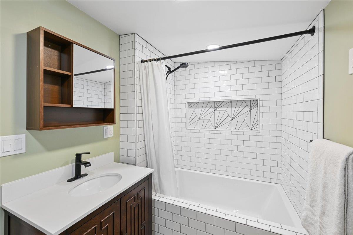 2435 Short Lane Auburn CA 95603