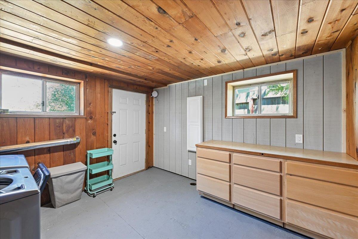2435 Short Lane Auburn CA 95603