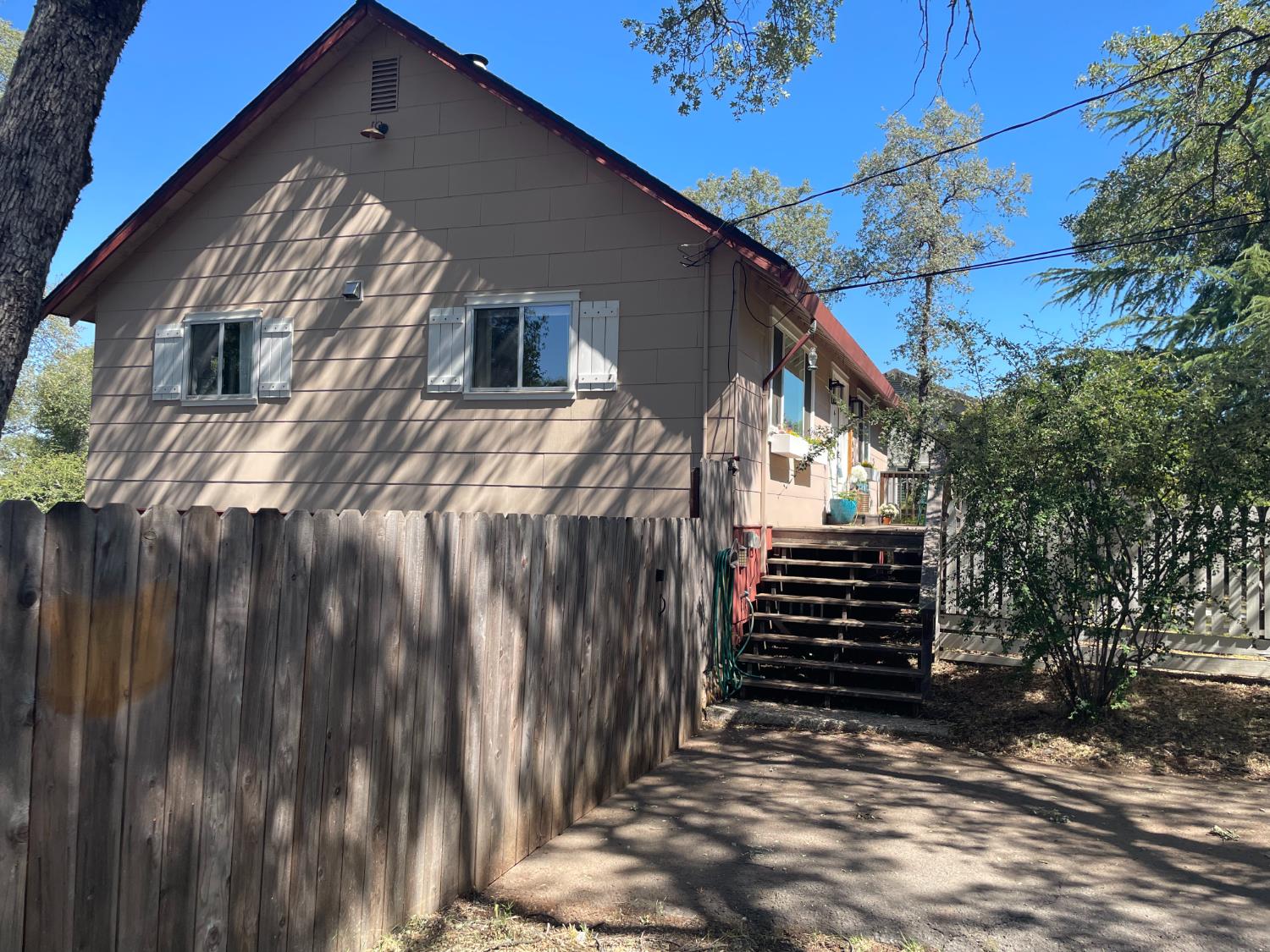 2435 Short Lane Auburn CA 95603