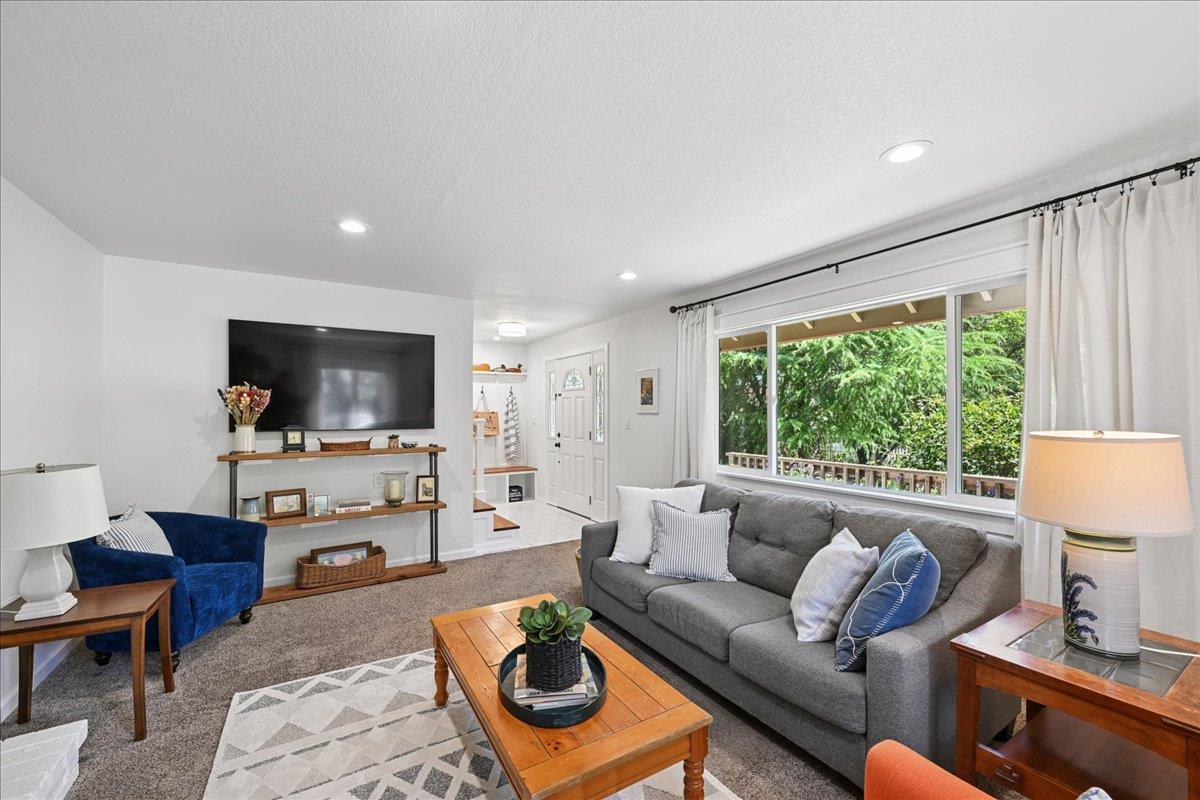 2435 Short Lane Auburn CA 95603