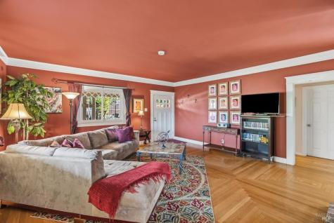 5186-5220 Highway 116 Highway S Sebastopol CA 95472