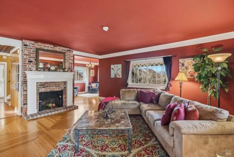 5186-5220 Highway 116 Highway S Sebastopol CA 95472