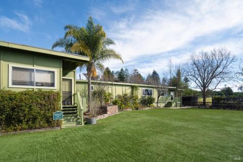 5186-5220 Highway 116 Highway S Sebastopol CA 95472