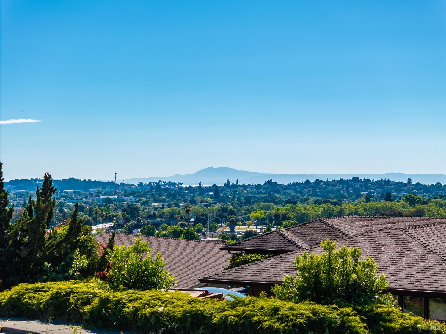 453 Clark Drive Vallejo CA 94591