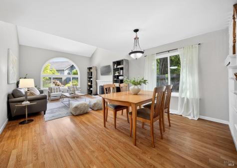 26 Jason Court Petaluma CA 94954