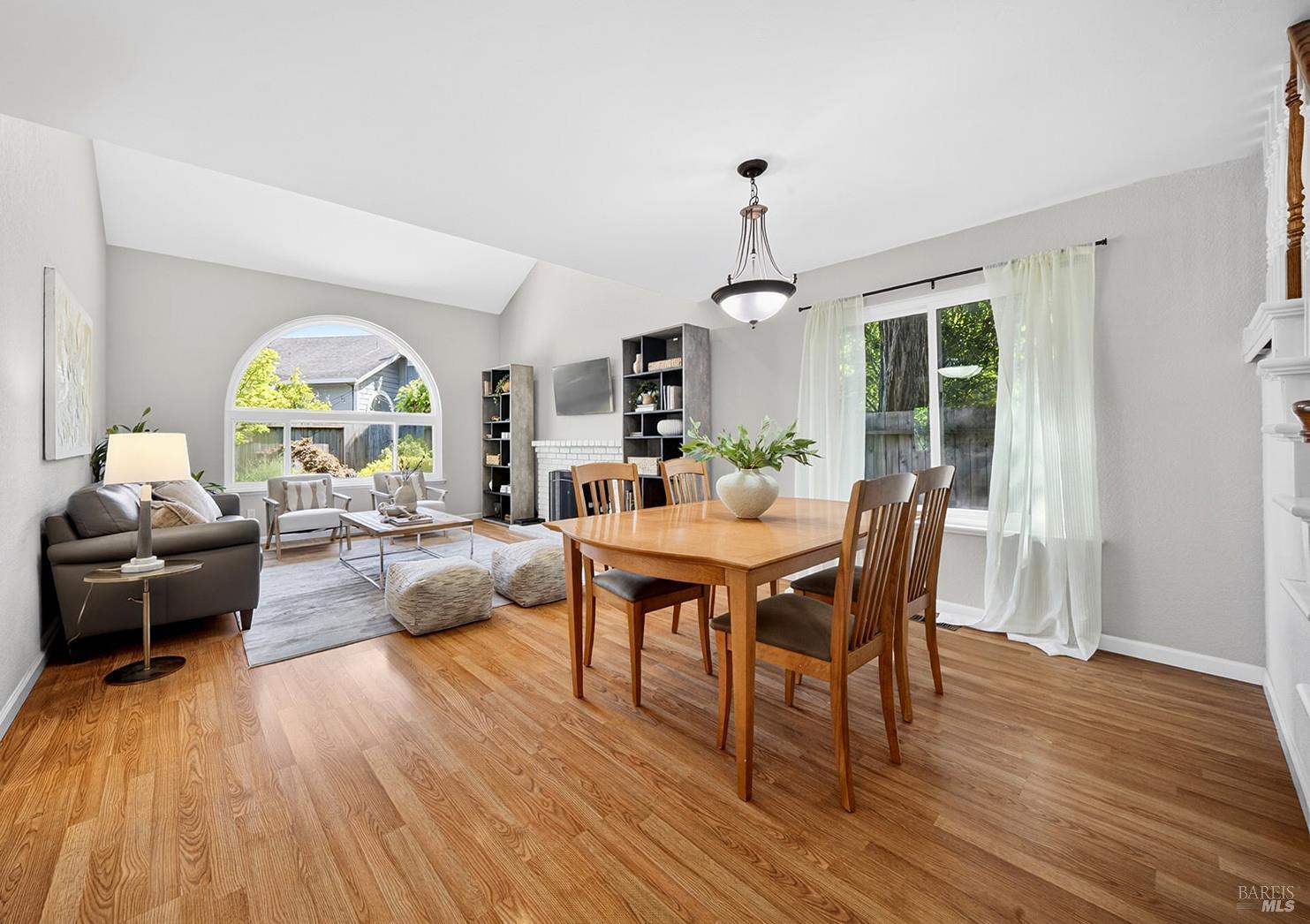 26 Jason Court Petaluma CA 94954