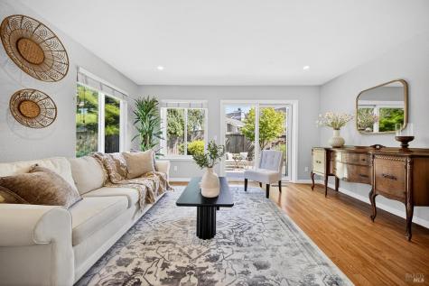 26 Jason Court Petaluma CA 94954