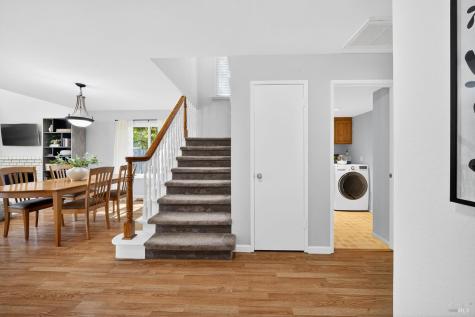 26 Jason Court Petaluma CA 94954