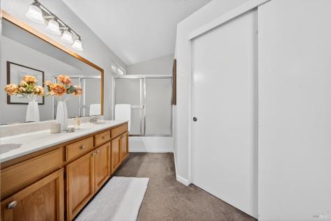 26 Jason Court Petaluma CA 94954