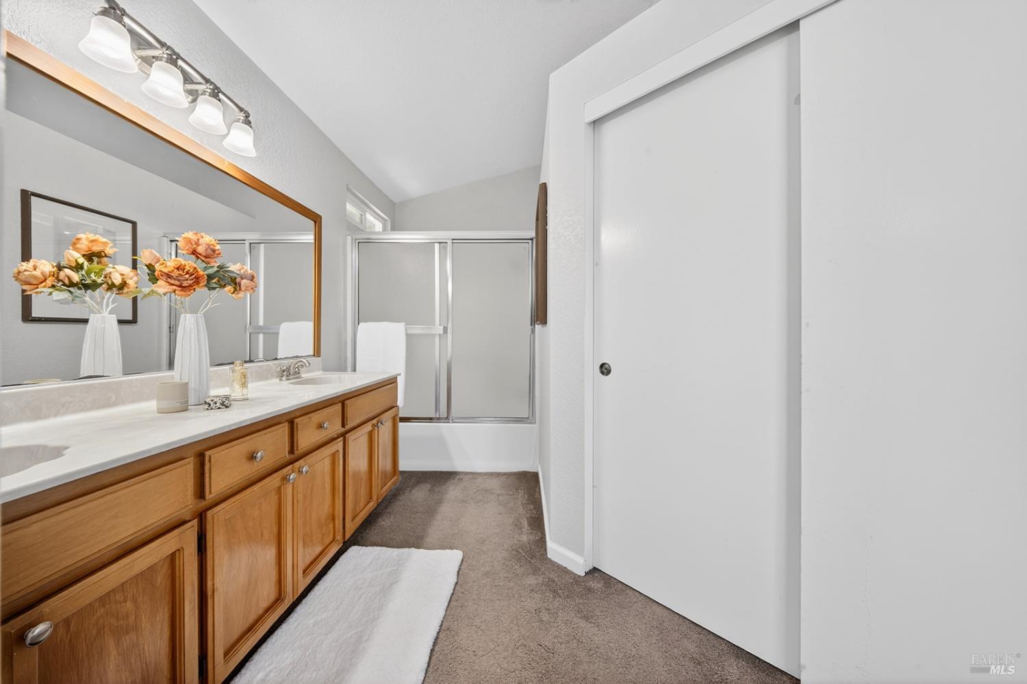 26 Jason Court Petaluma CA 94954