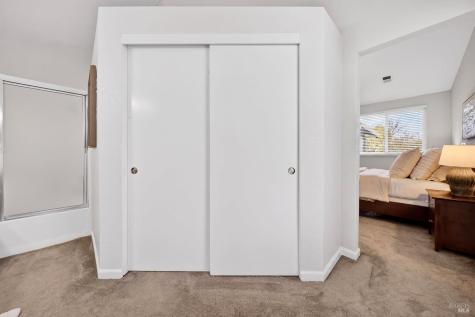 26 Jason Court Petaluma CA 94954