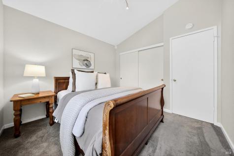 26 Jason Court Petaluma CA 94954