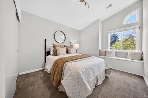 26 Jason Court Petaluma CA 94954