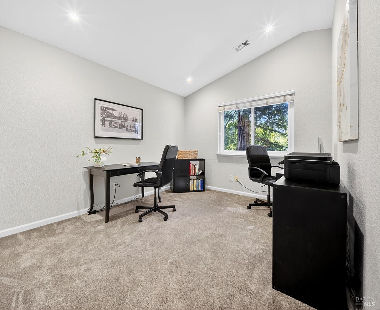 26 Jason Court Petaluma CA 94954