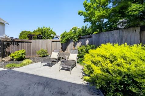 26 Jason Court Petaluma CA 94954