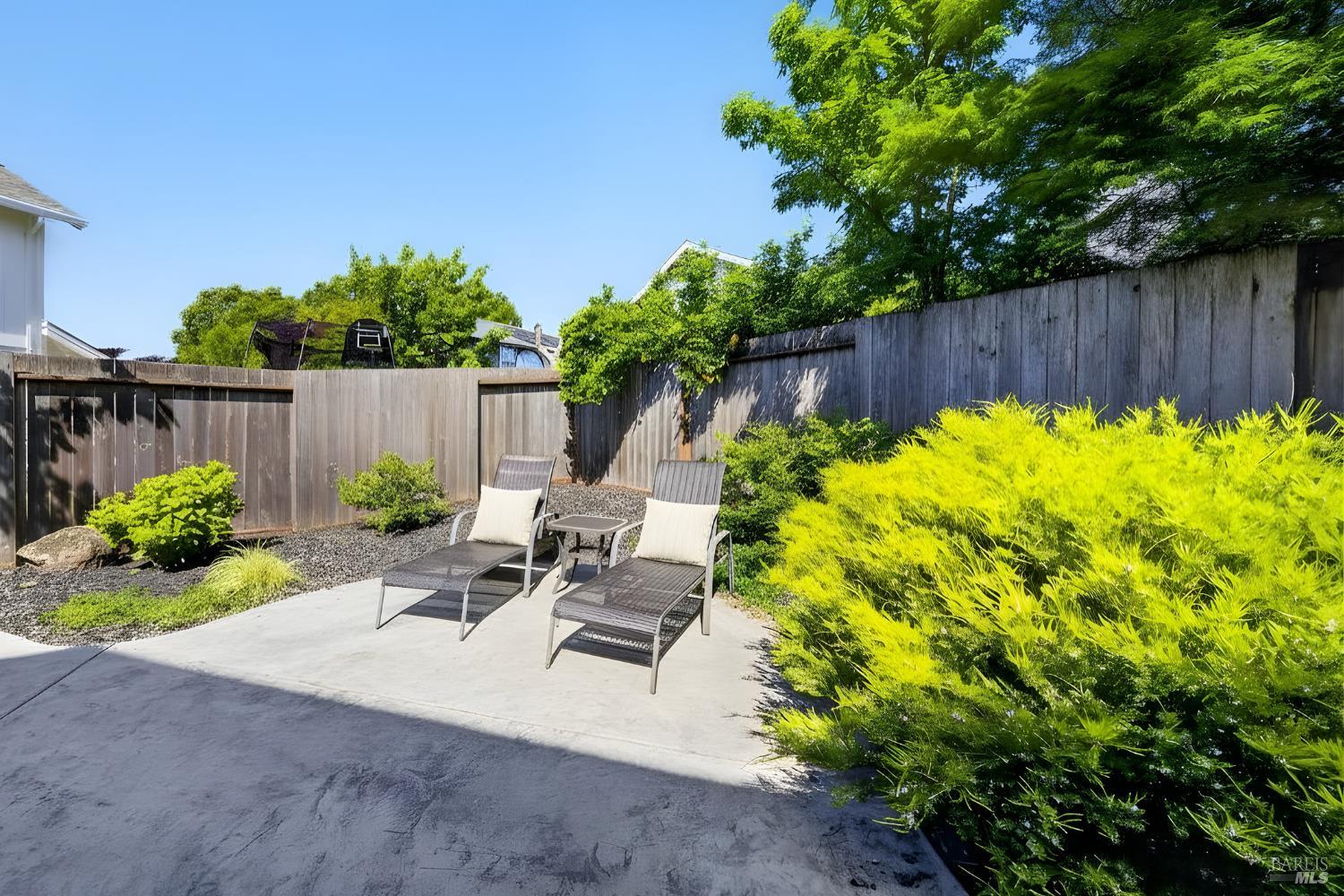 26 Jason Court Petaluma CA 94954