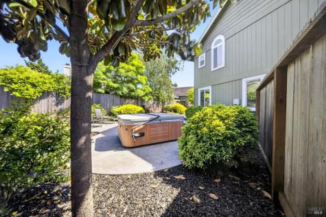 26 Jason Court Petaluma CA 94954
