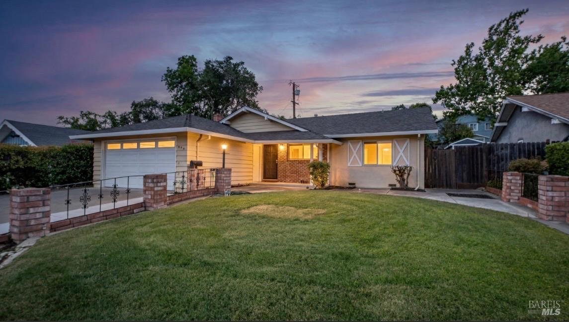 432 S Orchard Avenue Vacaville CA 95688