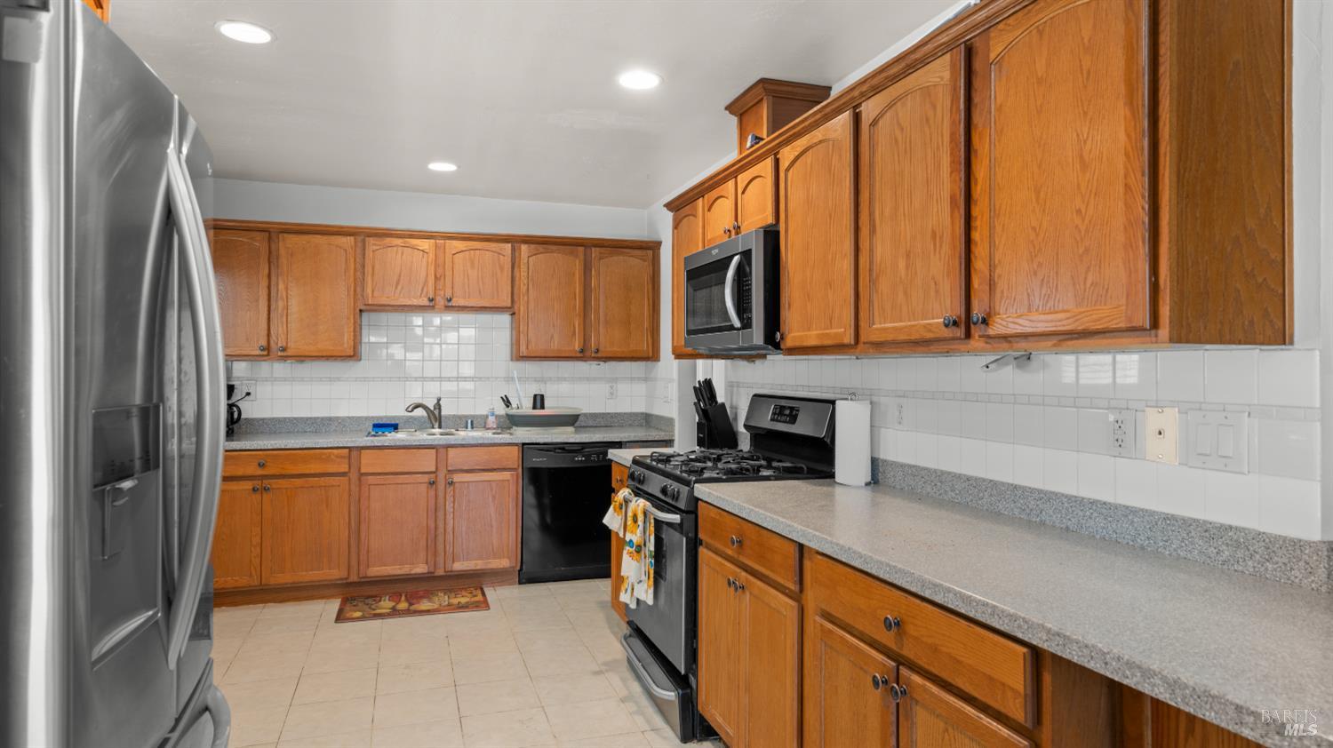 432 S Orchard Avenue Vacaville CA 95688