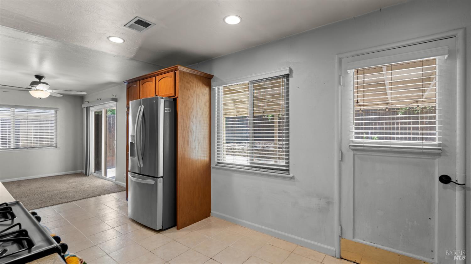 432 S Orchard Avenue Vacaville CA 95688