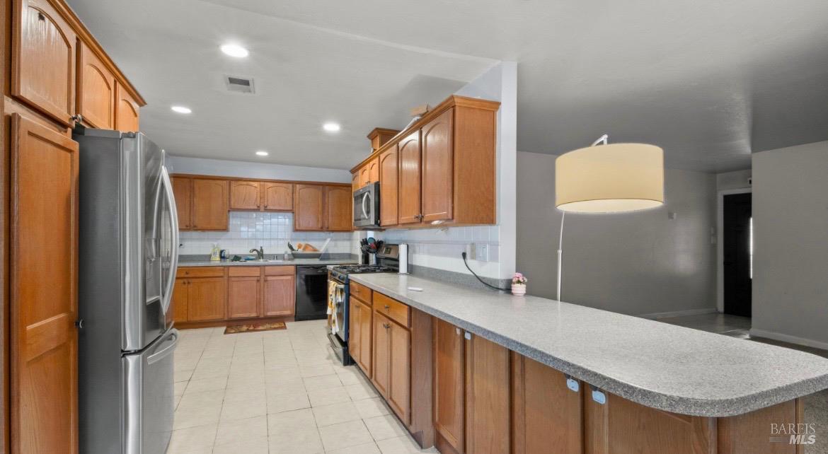 432 S Orchard Avenue Vacaville CA 95688