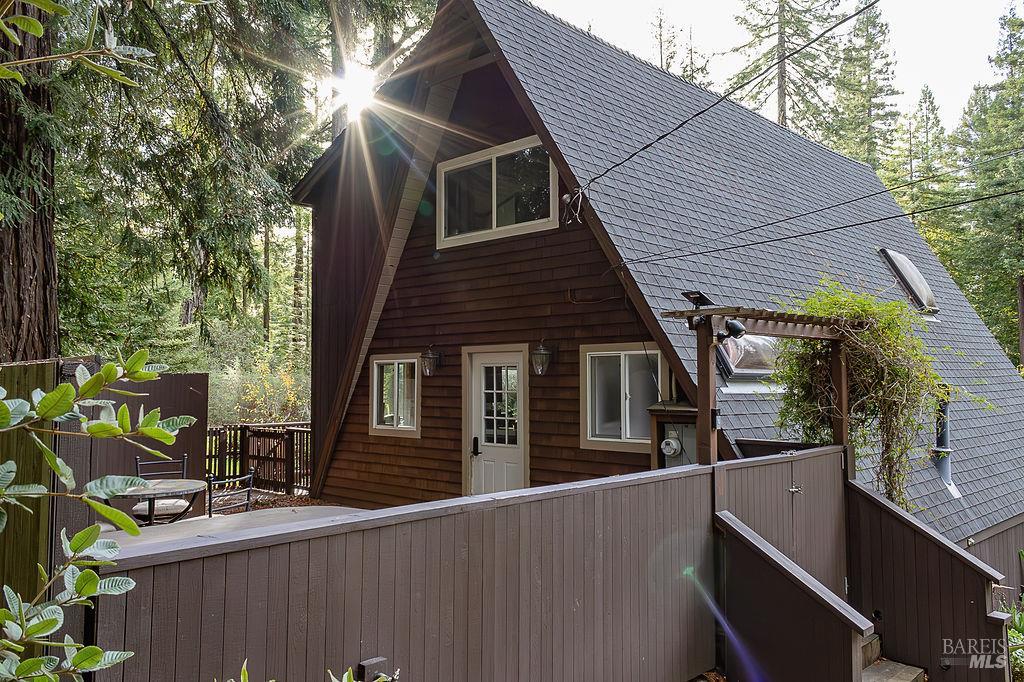 46151 Pacific Woods Road Gualala CA 95445