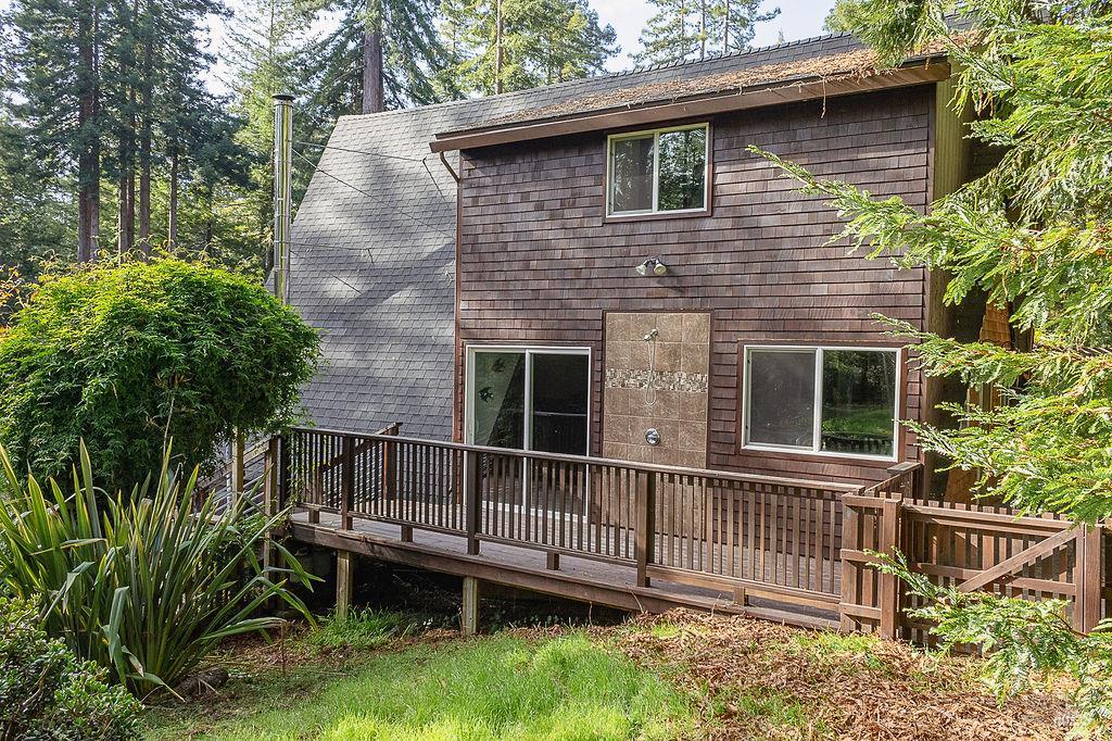 46151 Pacific Woods Road Gualala CA 95445