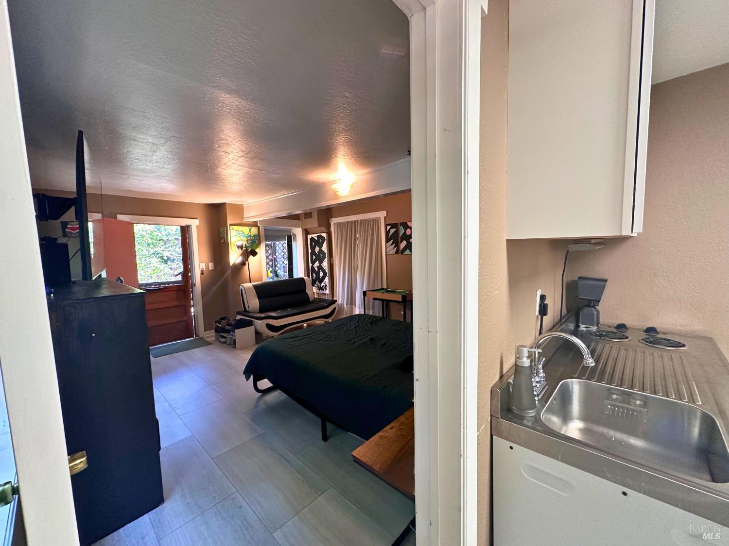 12067 Pleasant Way Sunol CA 94586