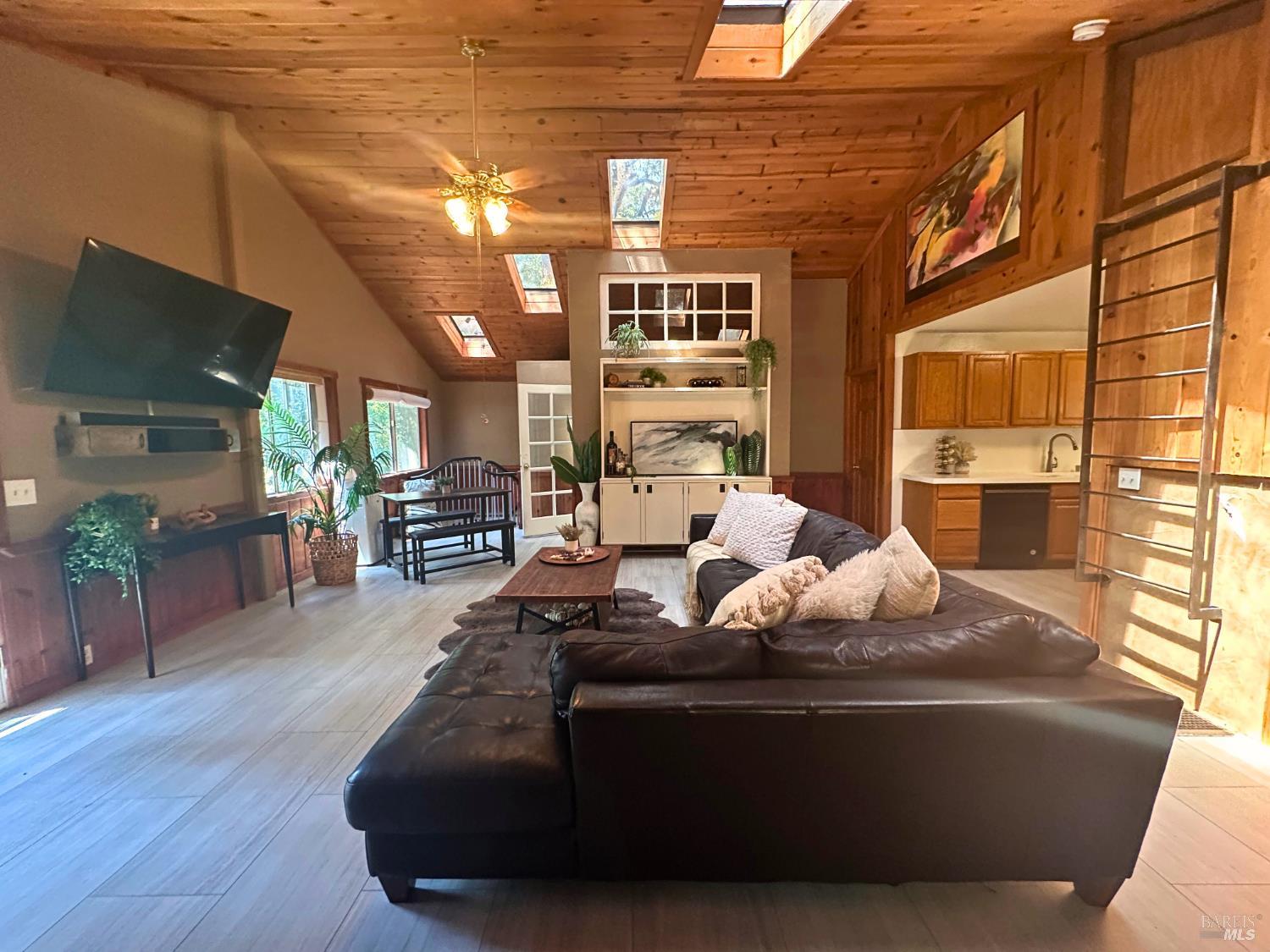 12067 Pleasant Way Sunol CA 94586