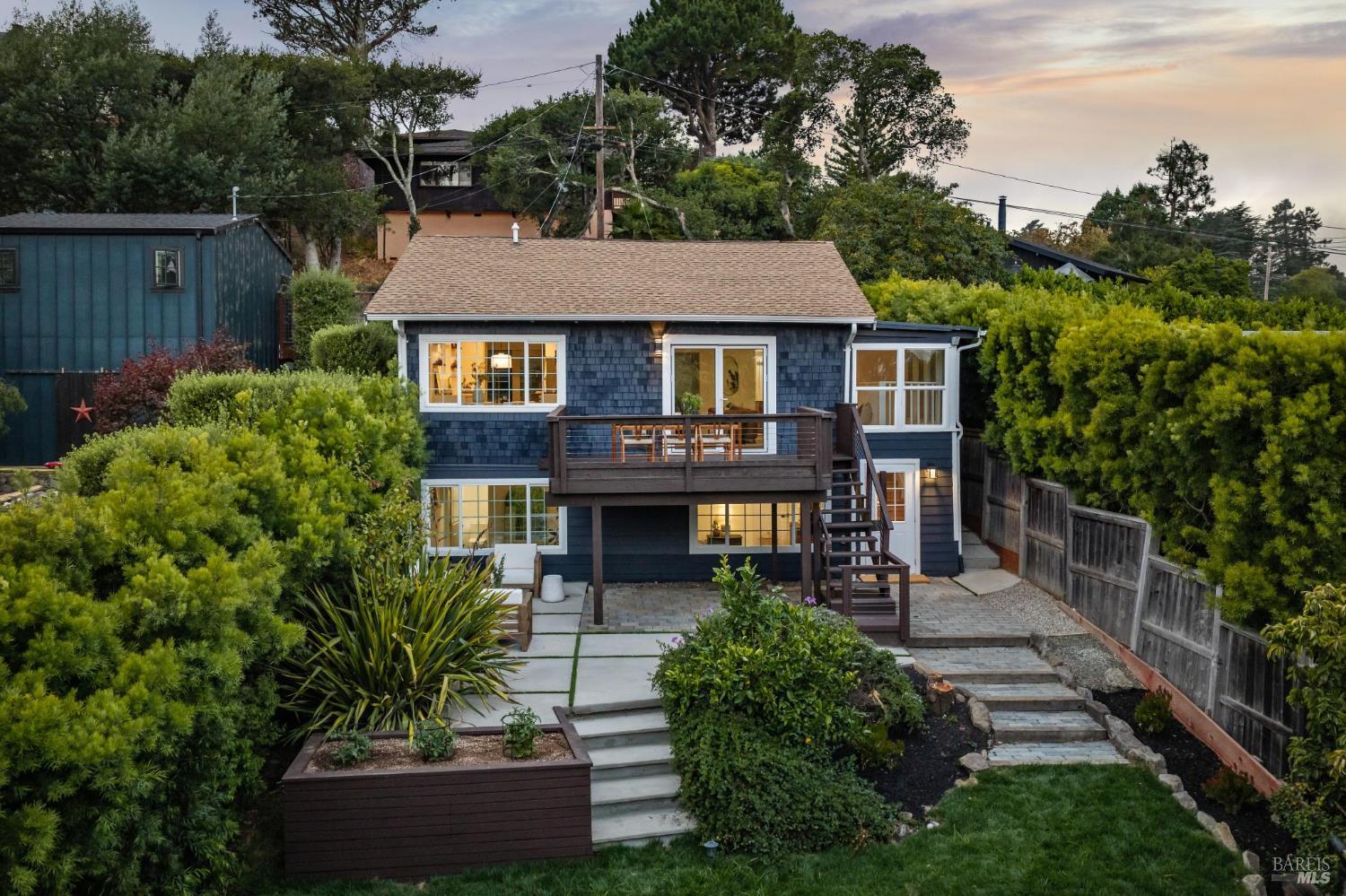 Mill Valley CA, 305 Seymour Lane
