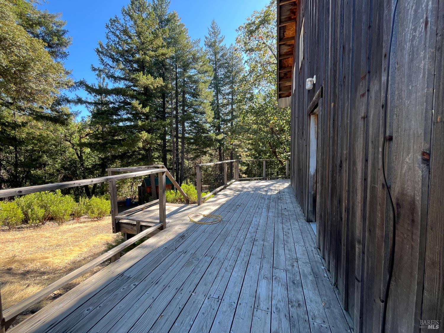 27595 19 N 16 Road Potter Valley CA 95469