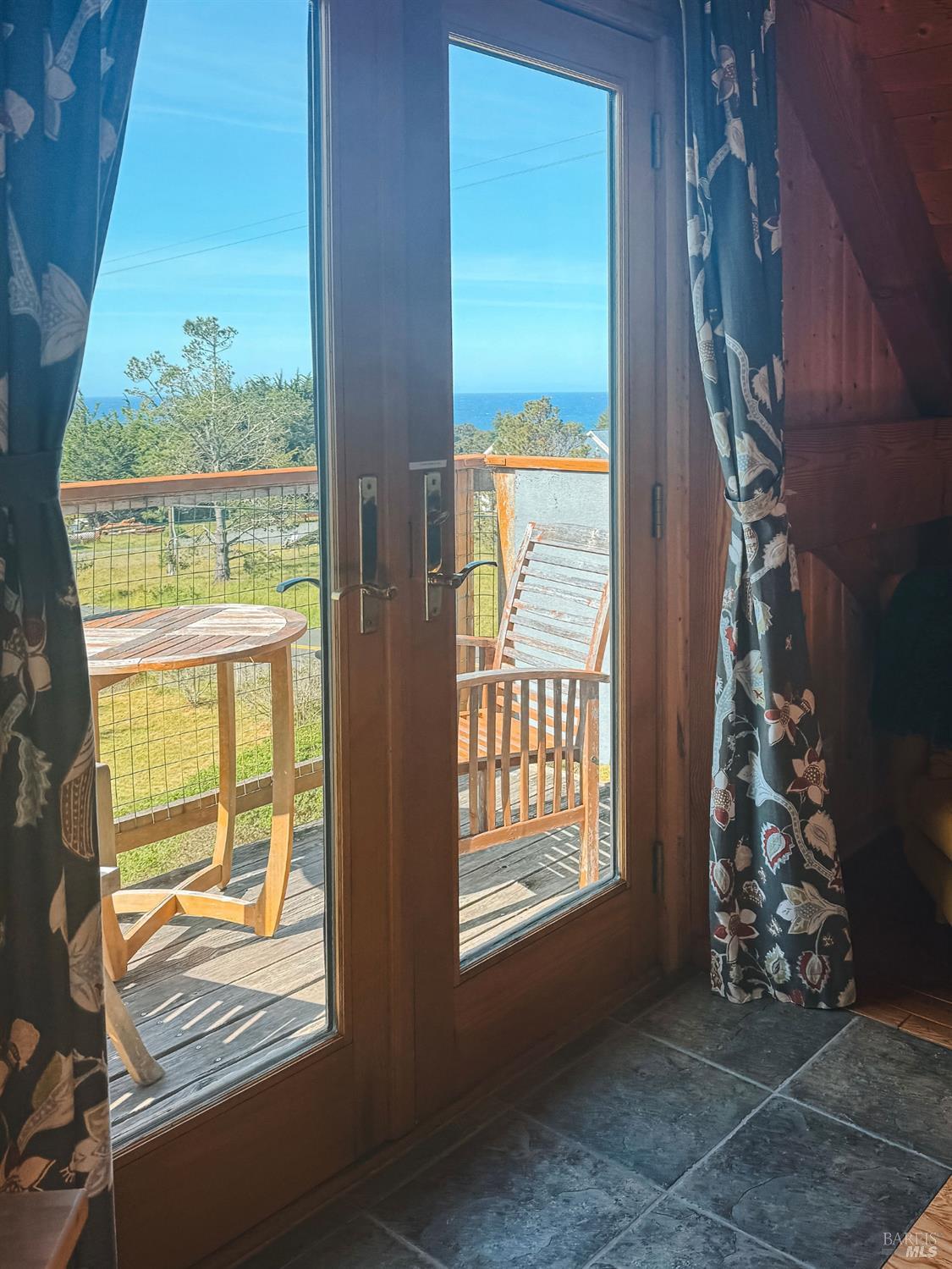 46860 Iversen Drive Gualala CA 95445