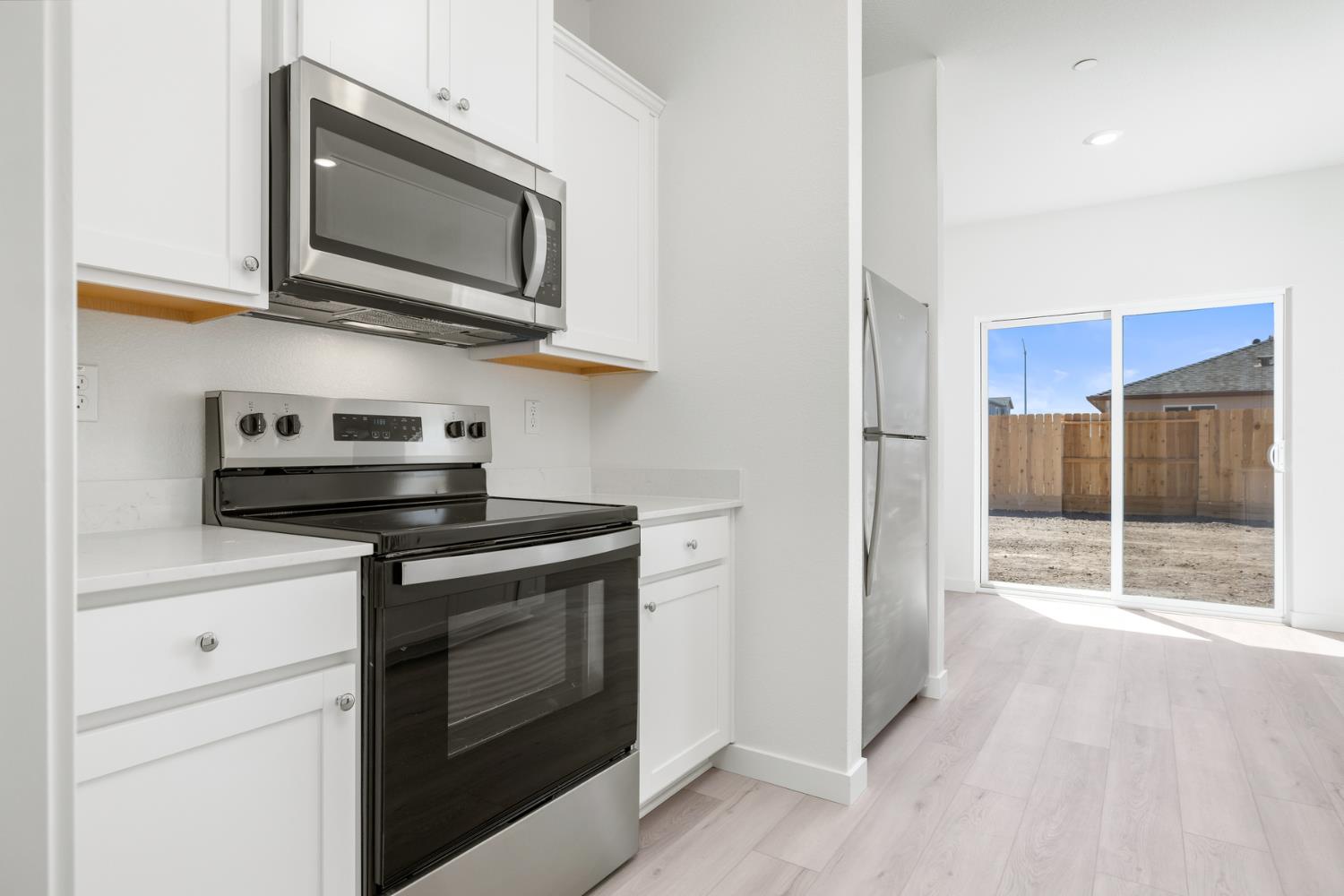 2283 Ghirardelli Linda CA 95901