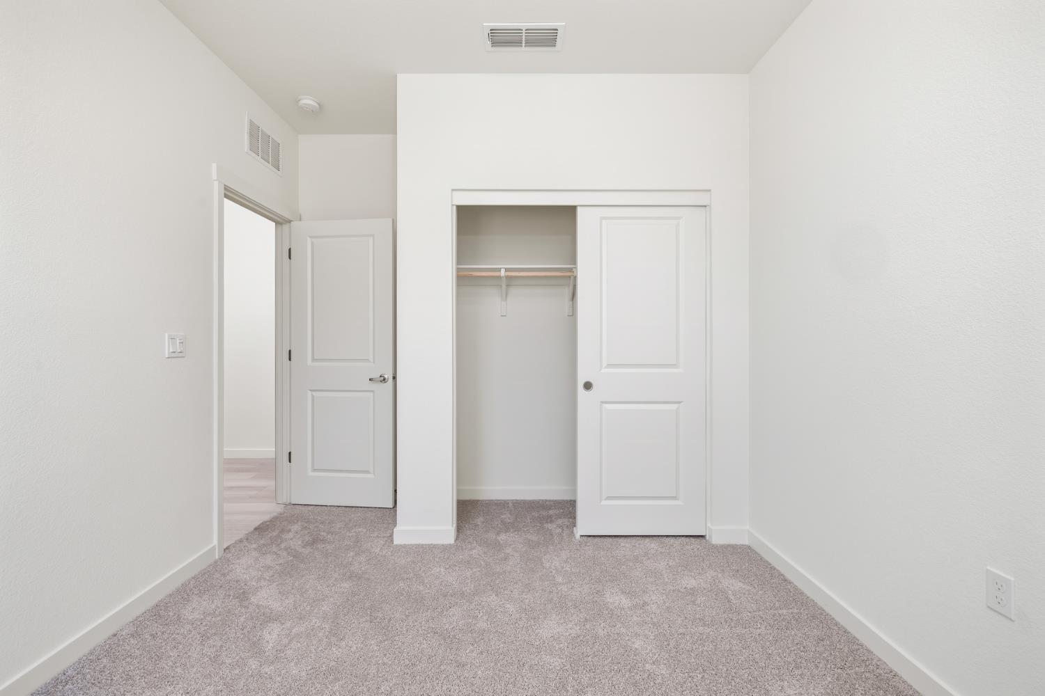 2283 Ghirardelli Linda CA 95901