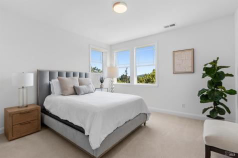 15 Bryan Drive Novato CA 94945