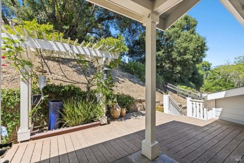 15 Bryan Drive Novato CA 94945