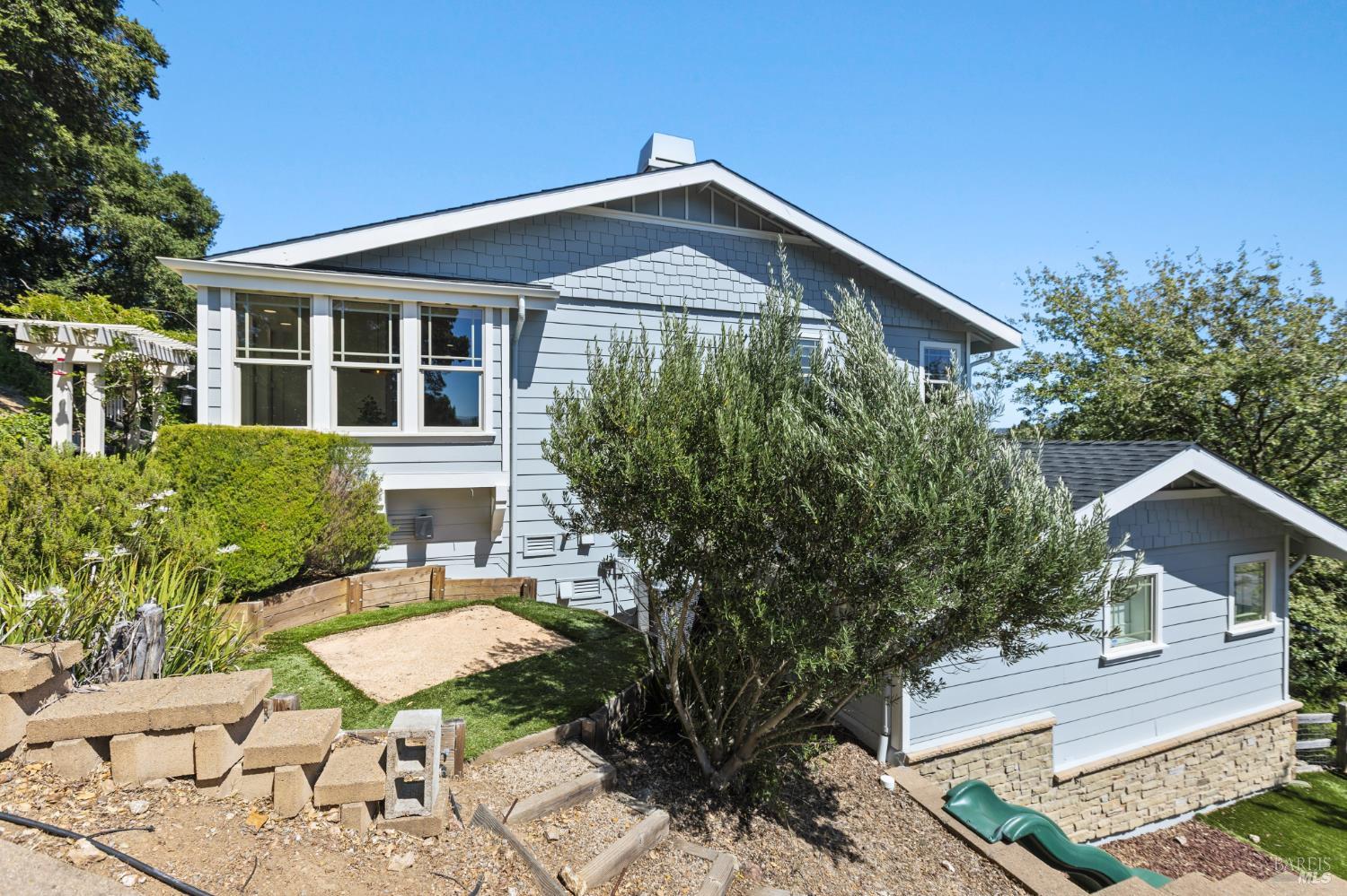 15 Bryan Drive Novato CA 94945