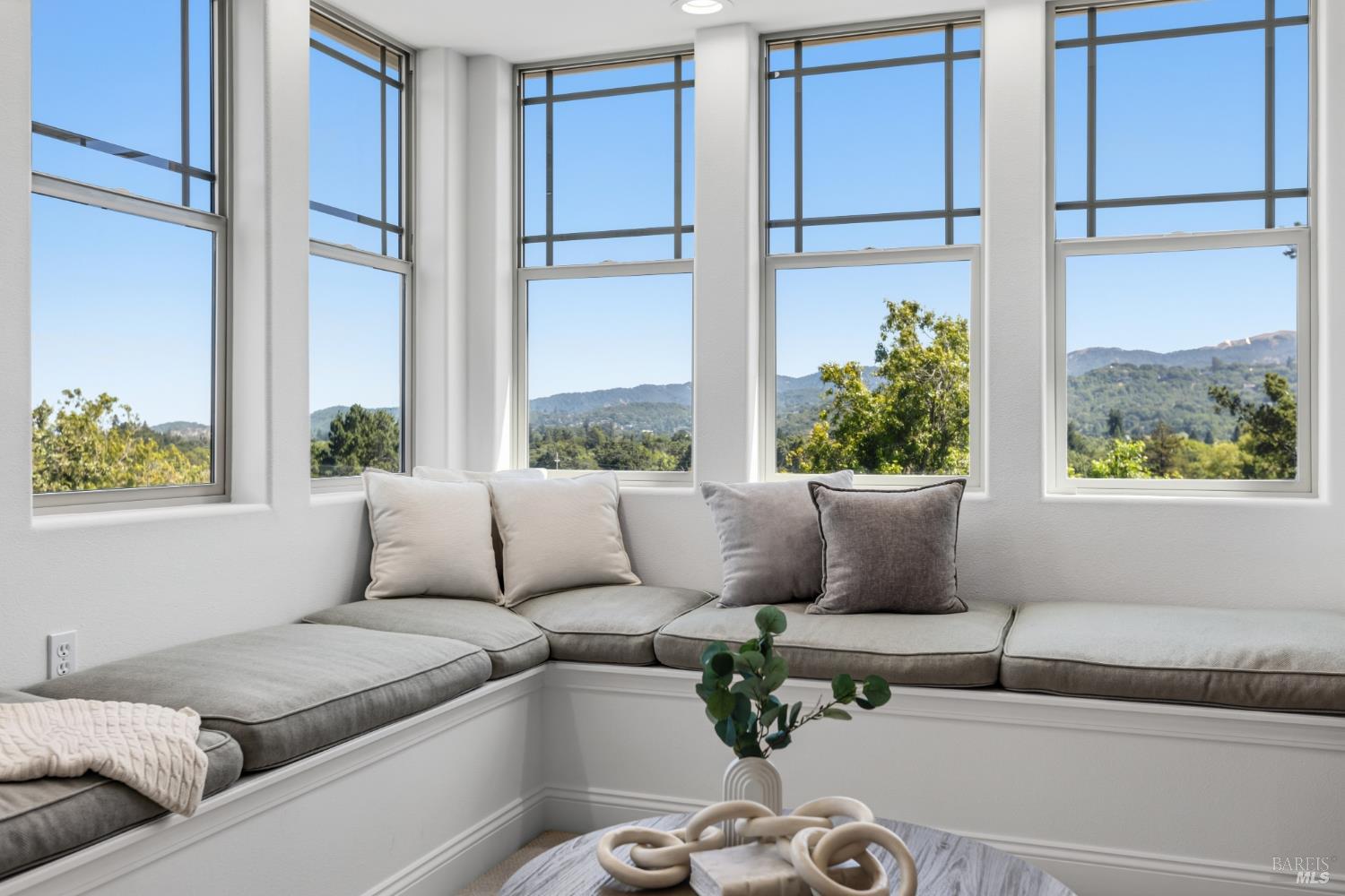 15 Bryan Drive Novato CA 94945