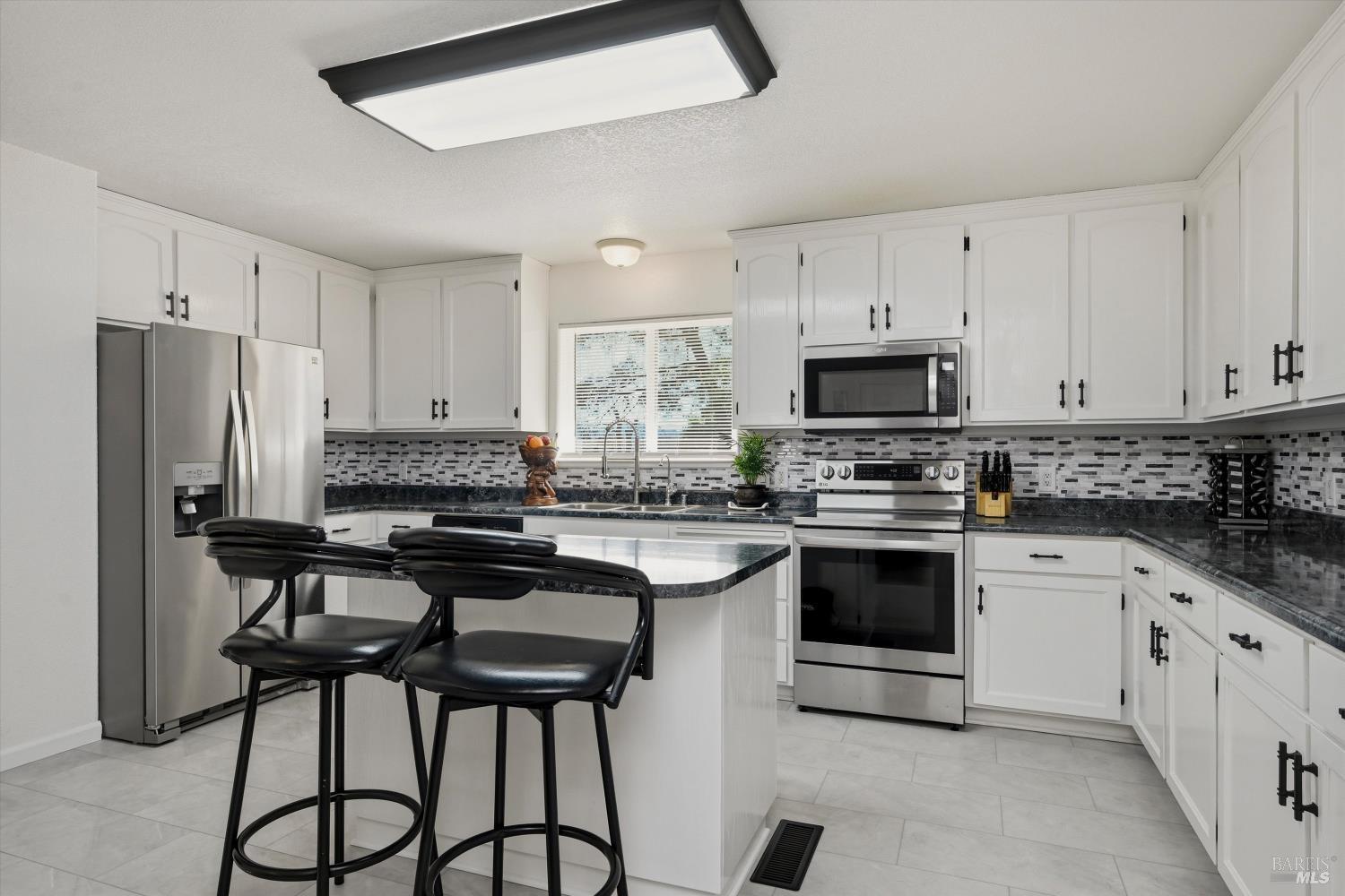 18685 Oak Grove Road Hidden Valley Lake CA 95467