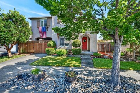 132 Decanter Circle Windsor CA 95492