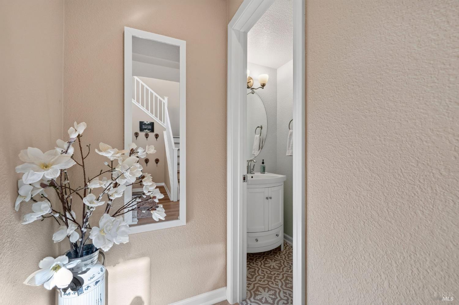 132 Decanter Circle Windsor CA 95492